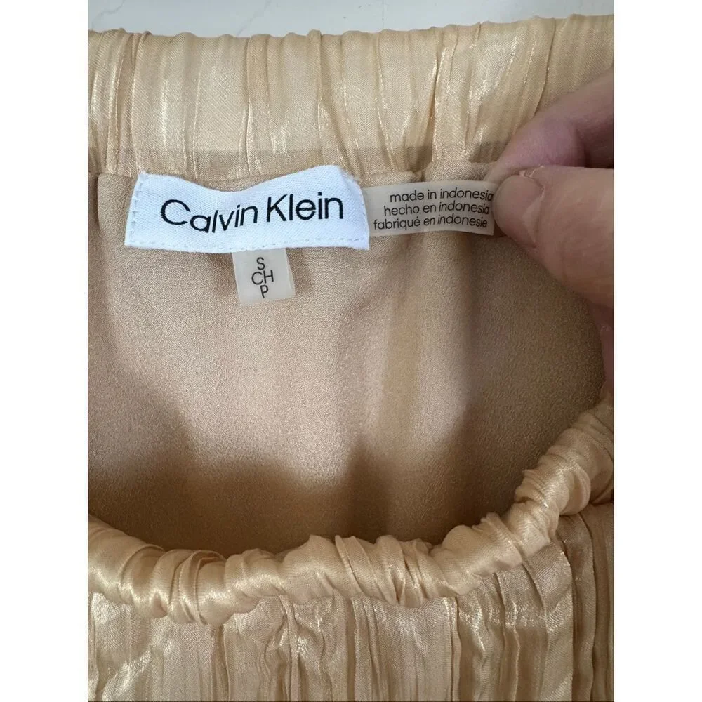 Calvin Klein Gold Pleated/Crinkle Skirt - Size Small